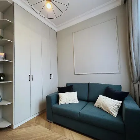 Apartament Wisniowy Dziedziniec Self Check-in * Poznan