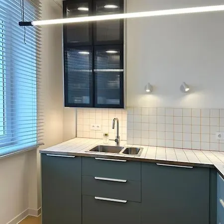 Apartament Wisniowy Dziedziniec Self Check-in Apartamento Poznan