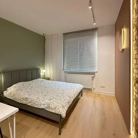 Apartamento Apartament Wisniowy Dziedziniec Self Check-in Poznan