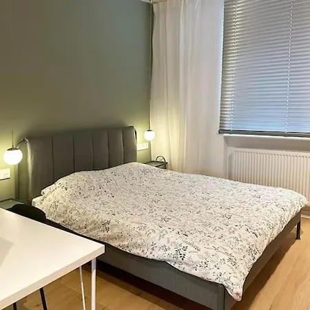 Apartamento Apartament Wisniowy Dziedziniec Self Check-in *