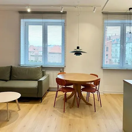 Apartamento Apartament Wisniowy Dziedziniec Self Check-in Poznan